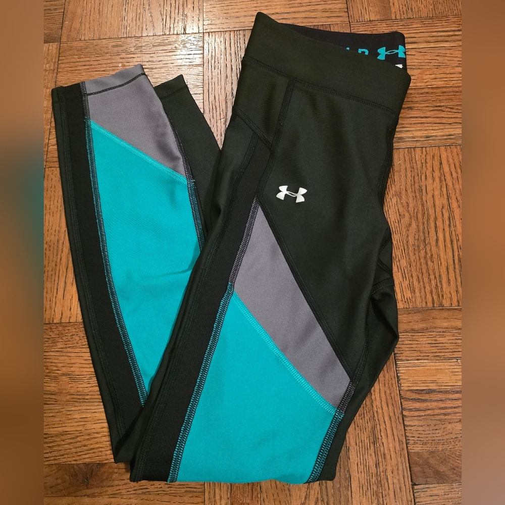 Under Armour Women's Mid Rise Leggings